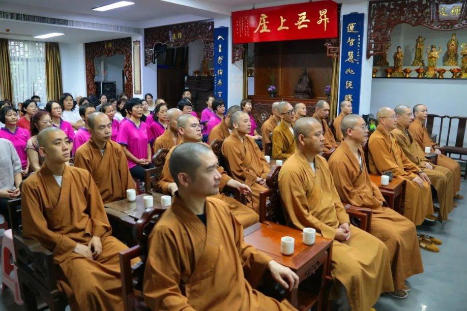 探索知识星球-考公务员和考事业单位的区别是什么?哪个待遇更好些?人们的智慧交流平台